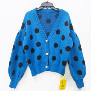 Women's single breasted V-neck knitted cardigan