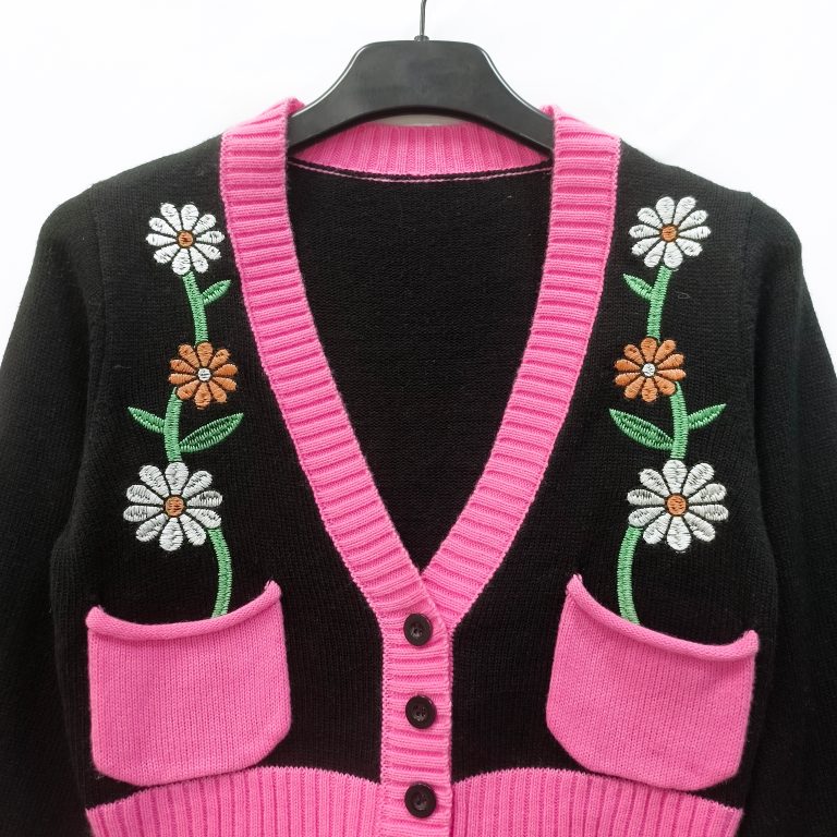 custom embroidery logo high quality pullover,thick sweater custom embroidery,custom cozy sweater,custom