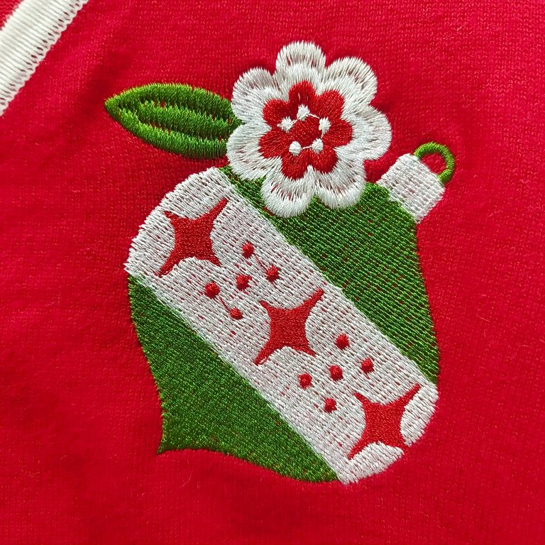  custom embroidery, pullover knitwear,tapestry embroidery,workshop