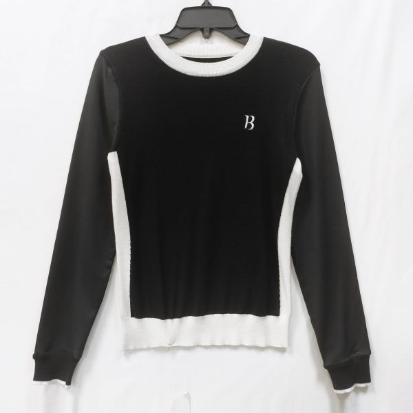 Womens' pullovers