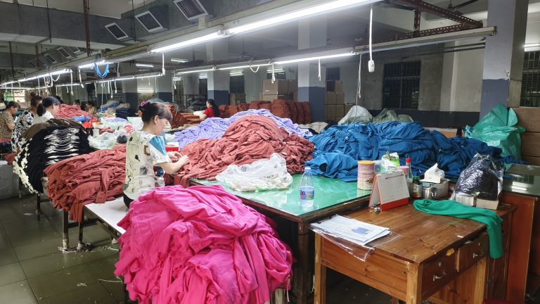 garment factory manufacture knitted cardigan,factory custom medium length sweaters,cardigan china factory,service